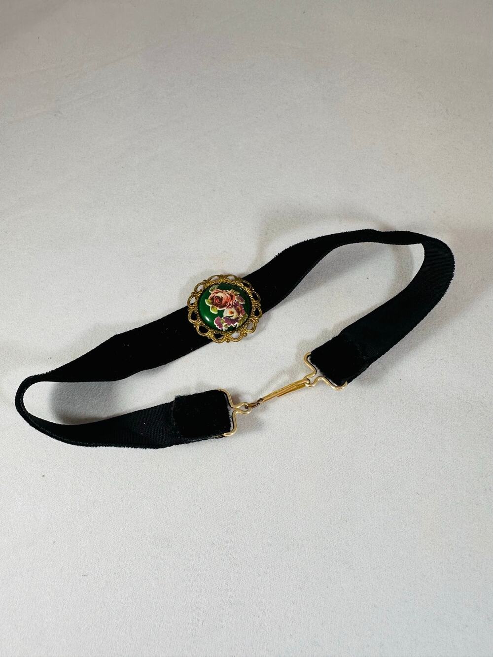 Vintage Western Germany Black Velvet Choker Floral Cabochon Necklace 13"